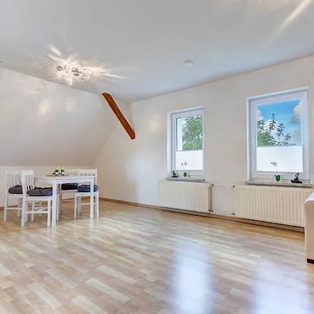Ferienwohnung Segebrecht 1 * Zirchow